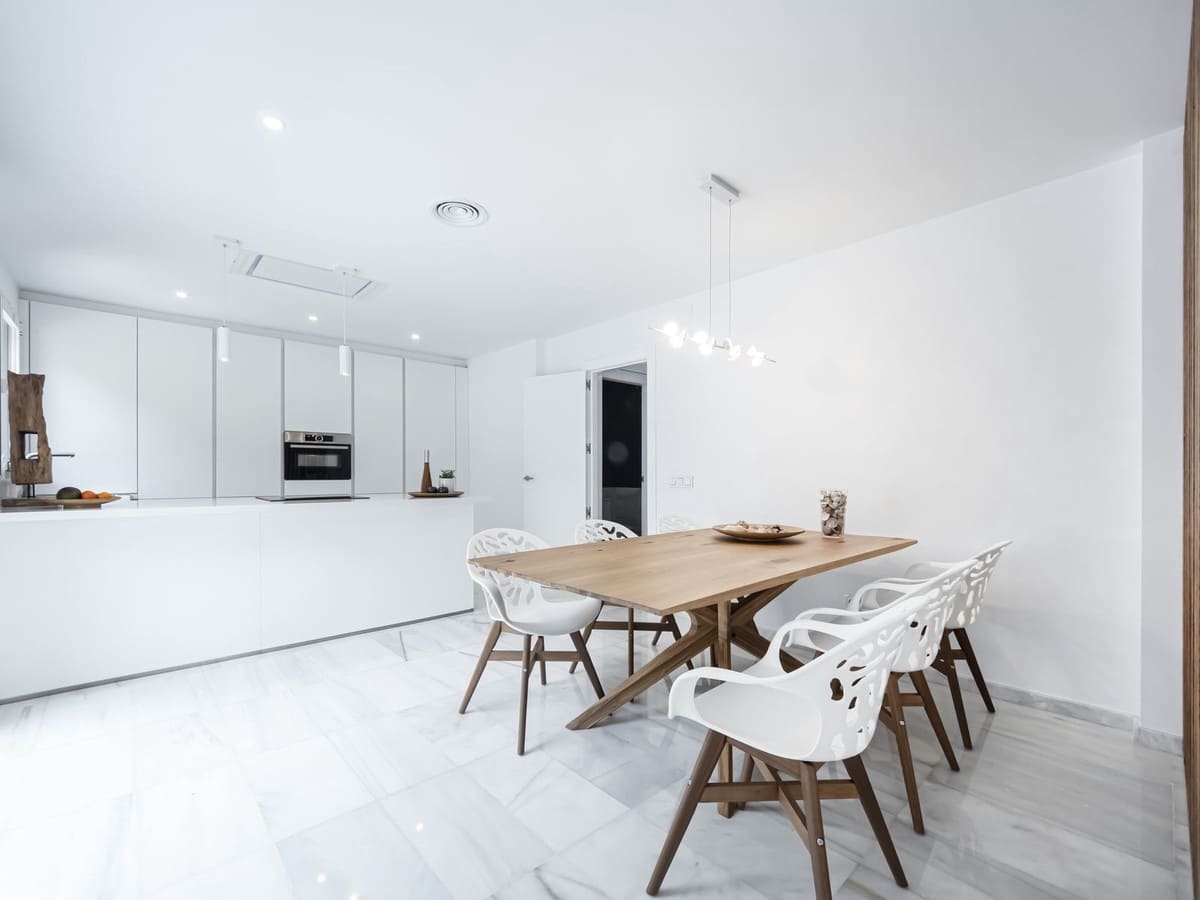 5 sypialnia Willa na sprzedaż w Elviria - 1 645 000 € (Ref: 9153471)