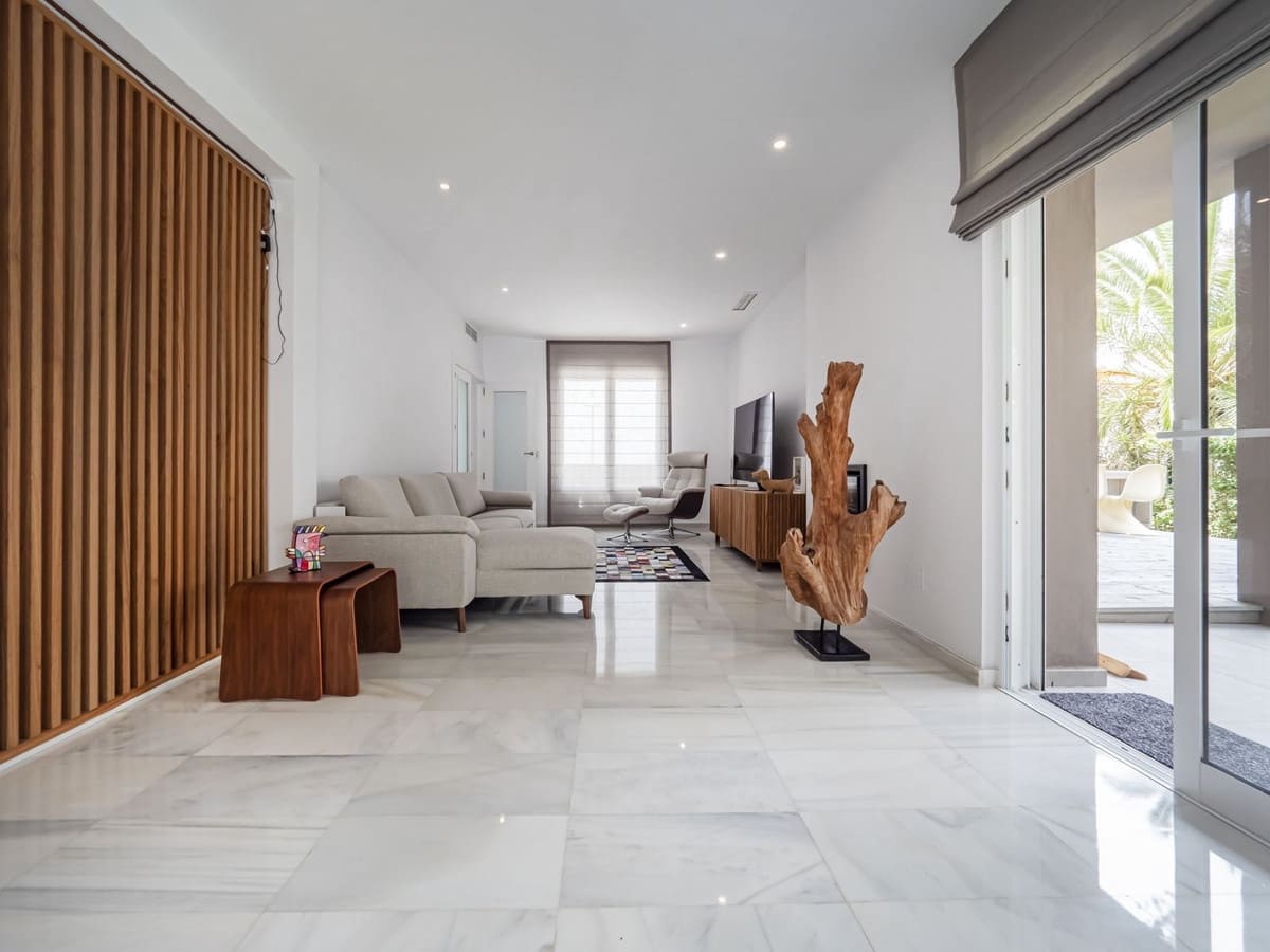 5 sypialnia Willa na sprzedaż w Elviria - 1 645 000 € (Ref: 9153471)