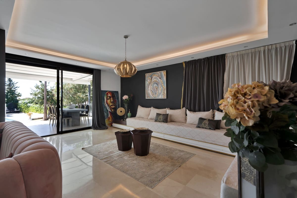 Casa de 4 habitaciones en Marbella en venta - 1.600.000 € (Ref: 9153472)