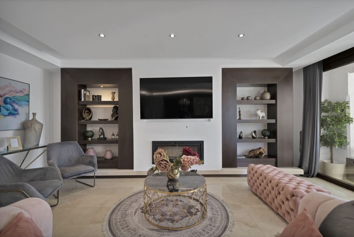 Casa de 4 habitaciones en Marbella en venta - 1.600.000 € (Ref: 9153472)