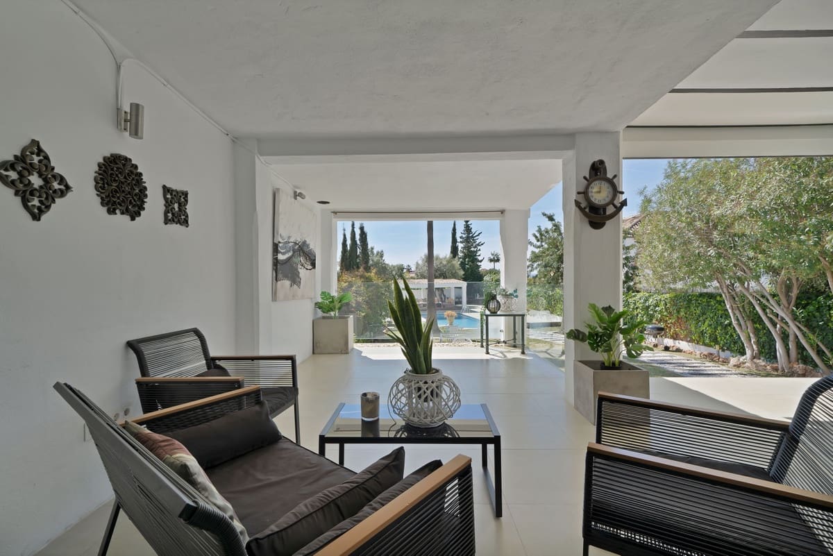 Casa de 4 habitaciones en Marbella en venta - 1.600.000 € (Ref: 9153472)