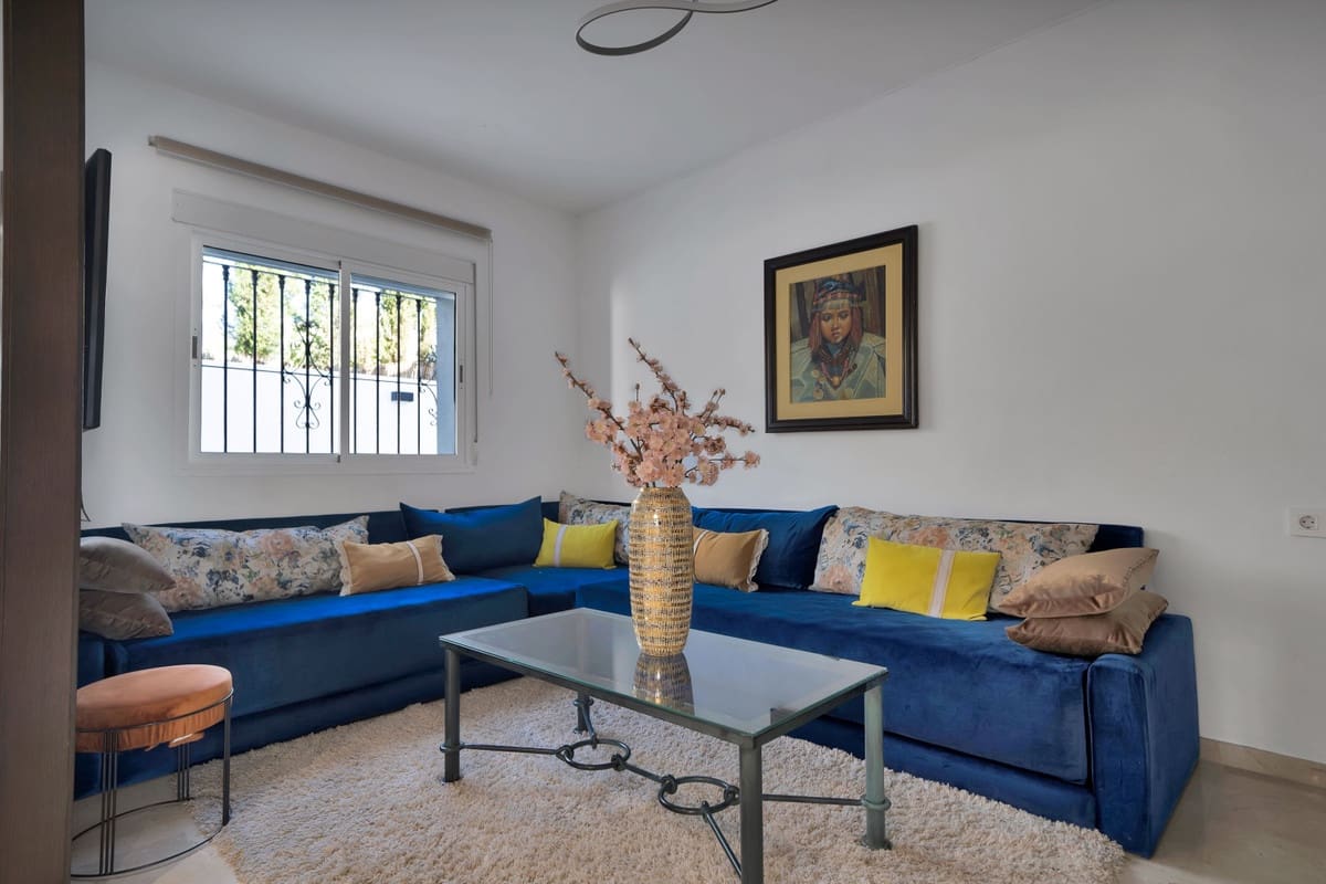 Casa de 4 habitaciones en Marbella en venta - 1.600.000 € (Ref: 9153472)