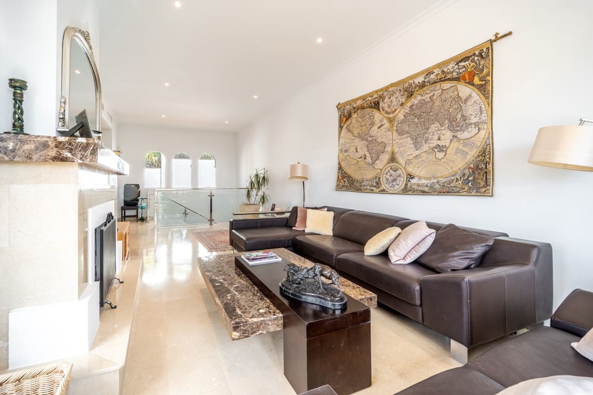 4 soveværelse Villa til salg i Istan - € 1.550.000 (Ref: 9153477)