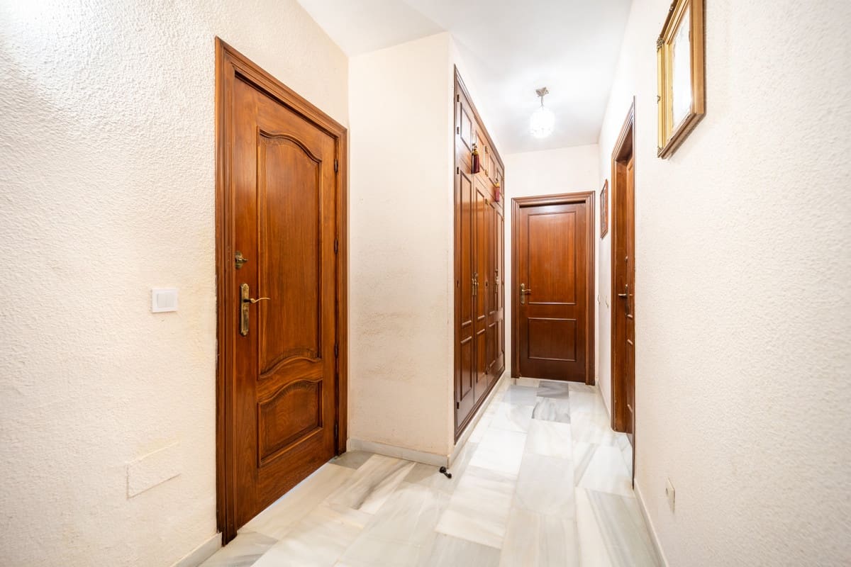 4 bedroom Villa for sale in El Rosario - € 1,290,000 (Ref: 9153482)