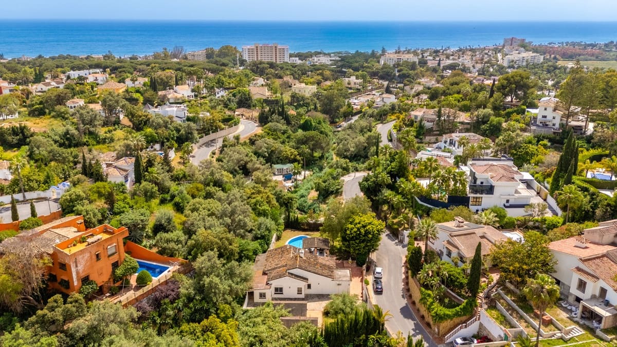 Chalet de 4 habitaciones en El Rosario en venta - 1.190.000 € (Ref: 9153482)