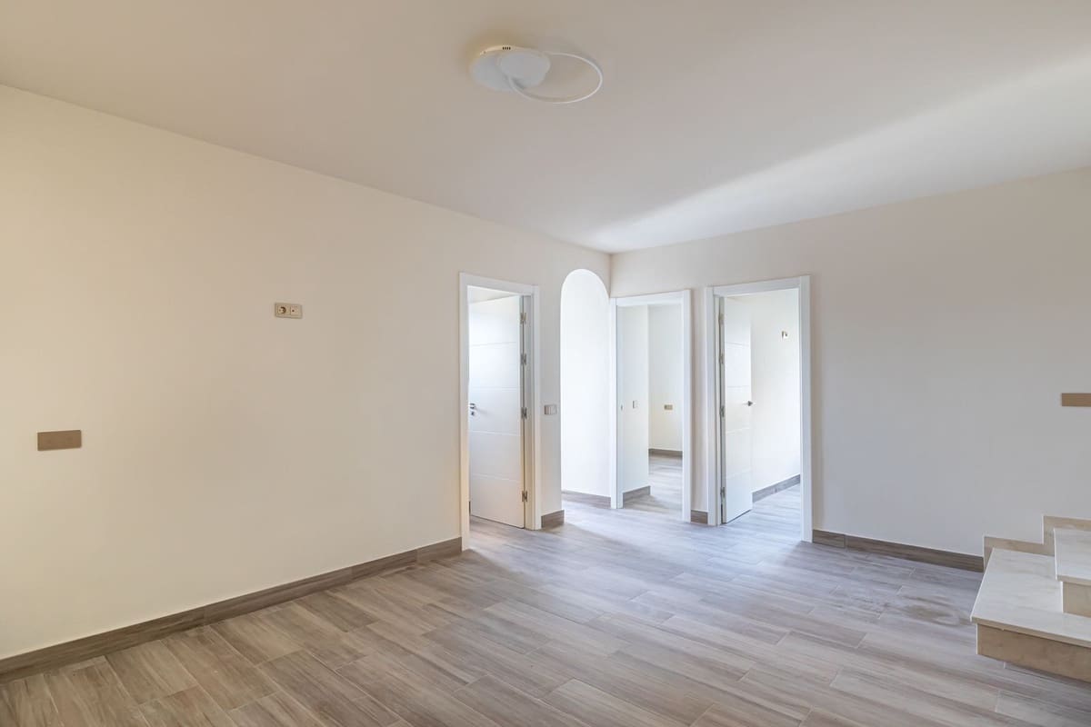 Chalet de 3 habitaciones en El Rosario en venta - 1.385.000 € (Ref: 9153487)