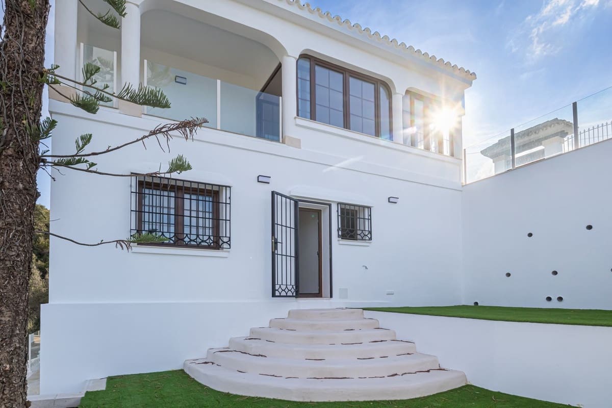 Chalet de 3 habitaciones en El Rosario en venta - 1.385.000 € (Ref: 9153487)