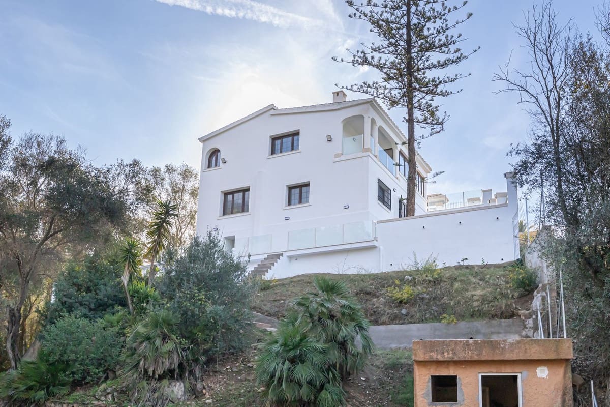 Chalet de 3 habitaciones en El Rosario en venta - 1.385.000 € (Ref: 9153487)