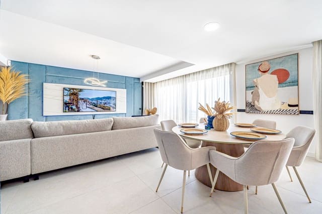 Apartamento de 3 habitaciones en Los Monteros, Marbella en venta - 1.400.000 € (Ref: 9153489)