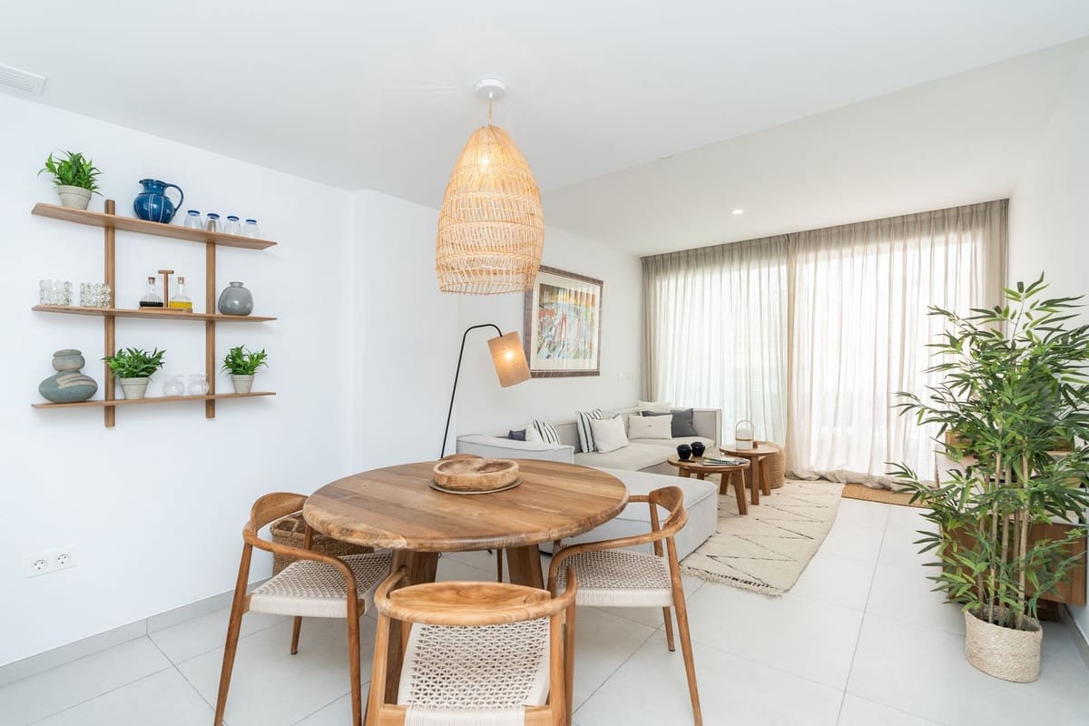 3 bedroom Apartment for sale in Elviria with garage - € 1,249,500 (Ref: 9153490)