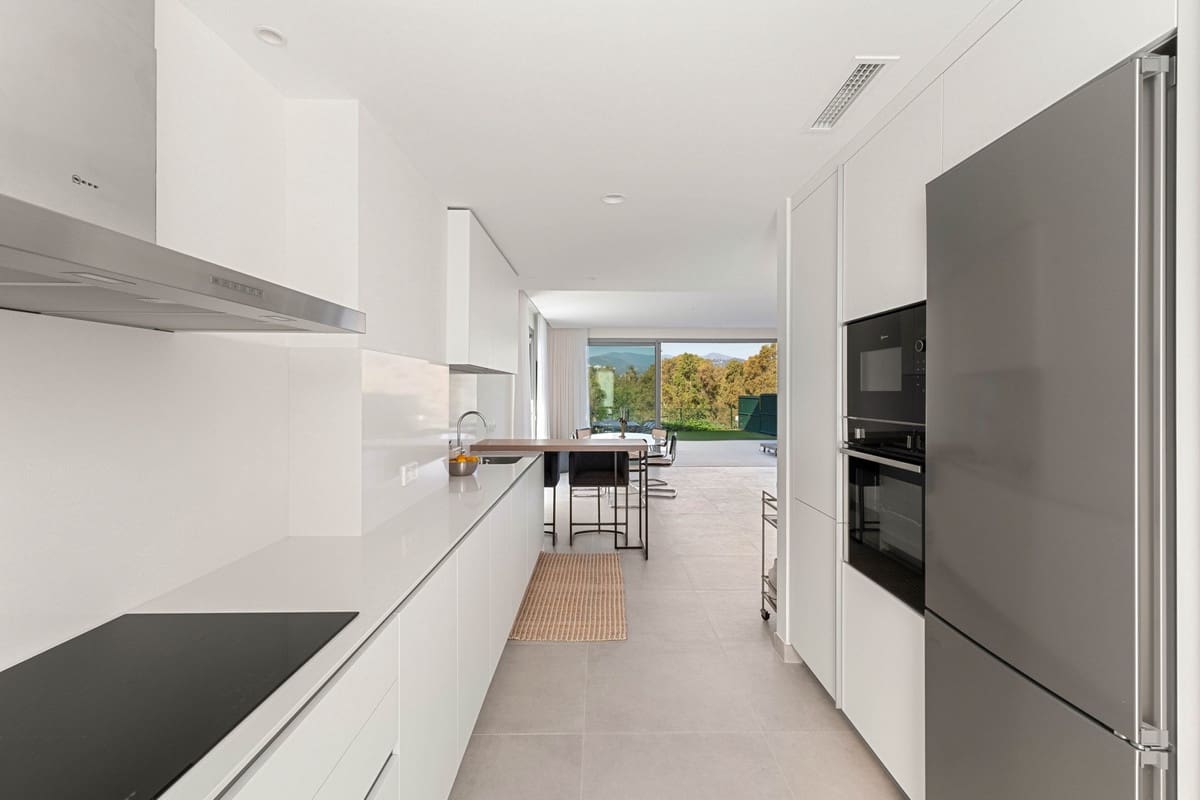 3 soveværelse Byhus til salg i Guadalmina - € 1.295.000 (Ref: 9153491)