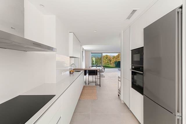 3 soverom Hus til salgs i Guadalmina Alta, Marbella - € 1 295 000 (Ref: 9153491)