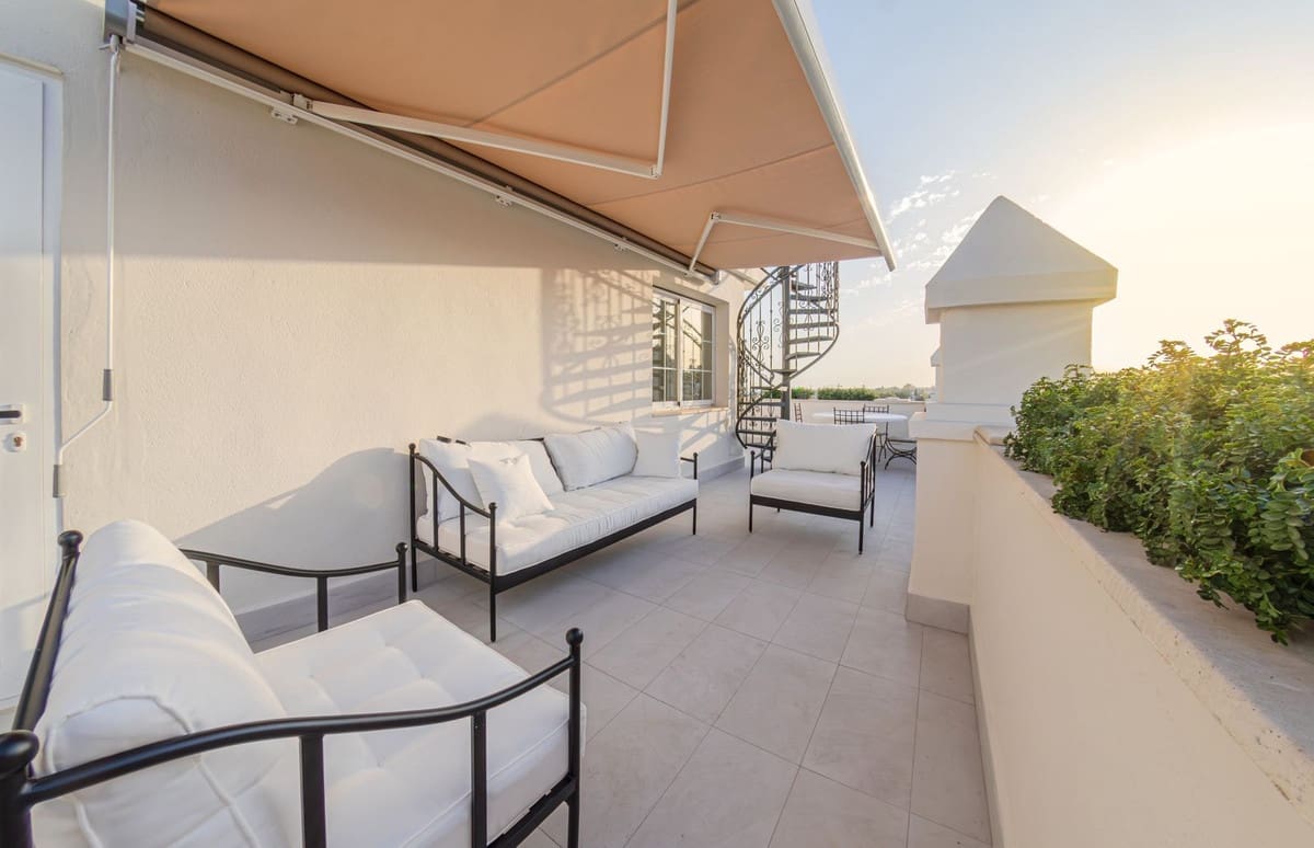 2 sovrum Lägenhet till salu i Marbella - 1 260 000 € (Ref: 9153493)