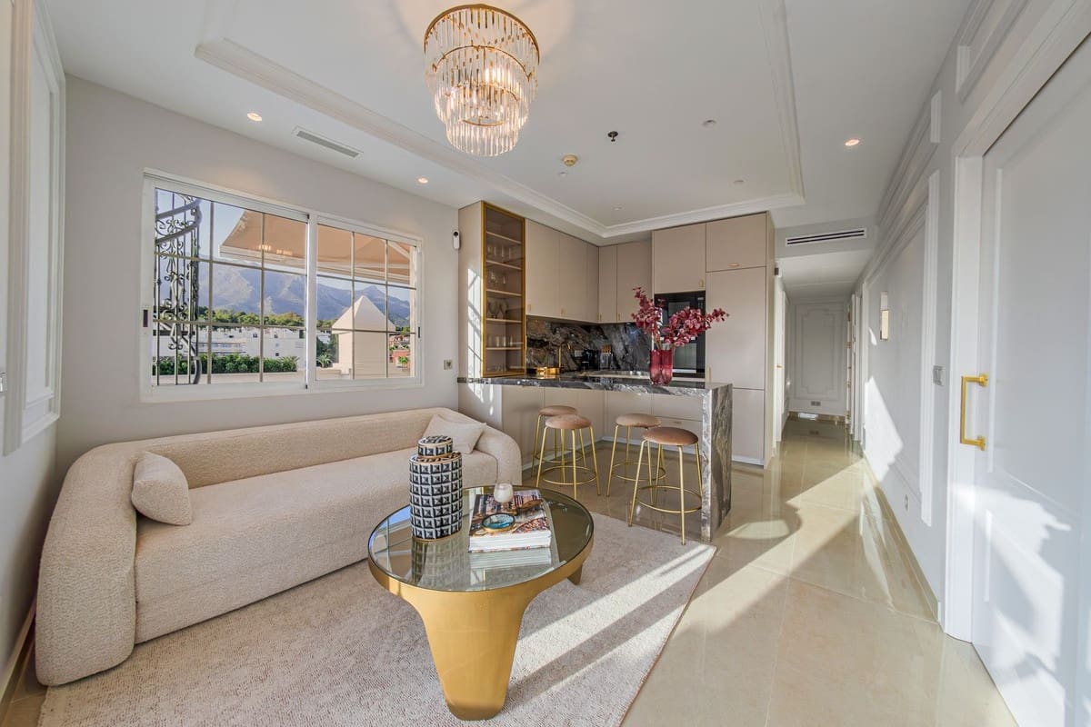 2 sovrum Lägenhet till salu i Marbella - 1 260 000 € (Ref: 9153493)