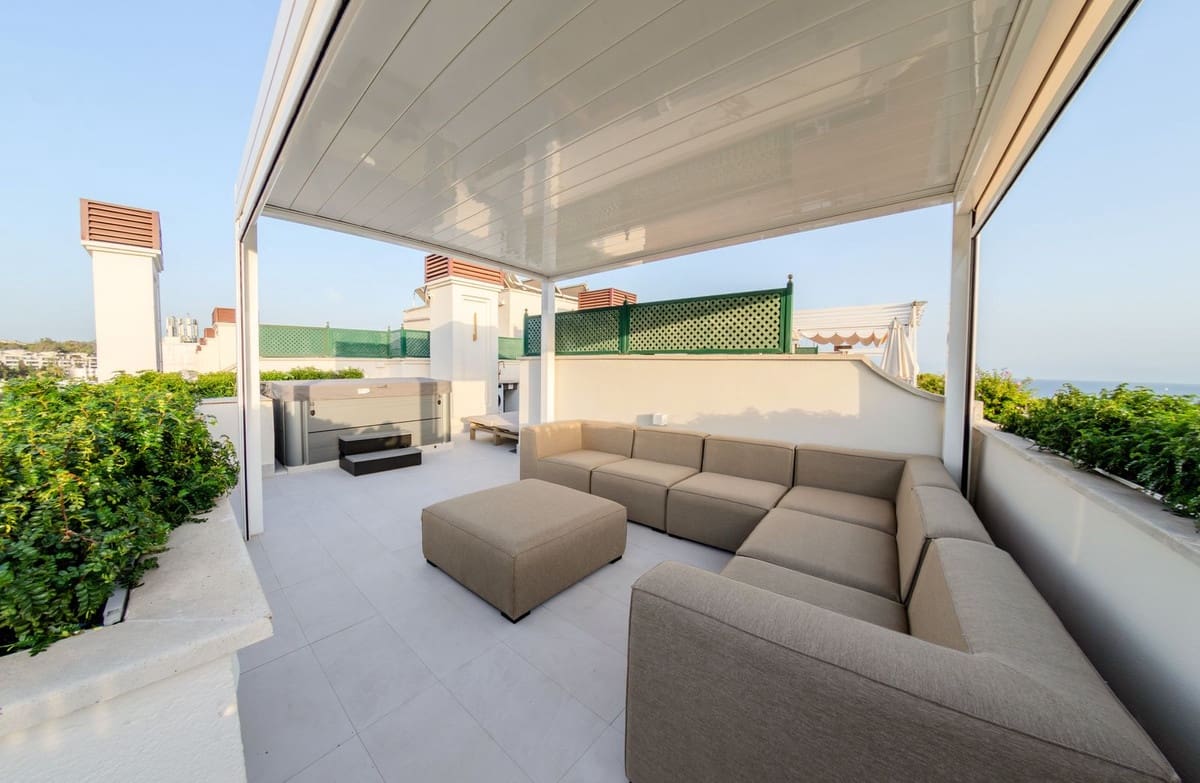 2 sovrum Lägenhet till salu i Marbella - 1 260 000 € (Ref: 9153493)