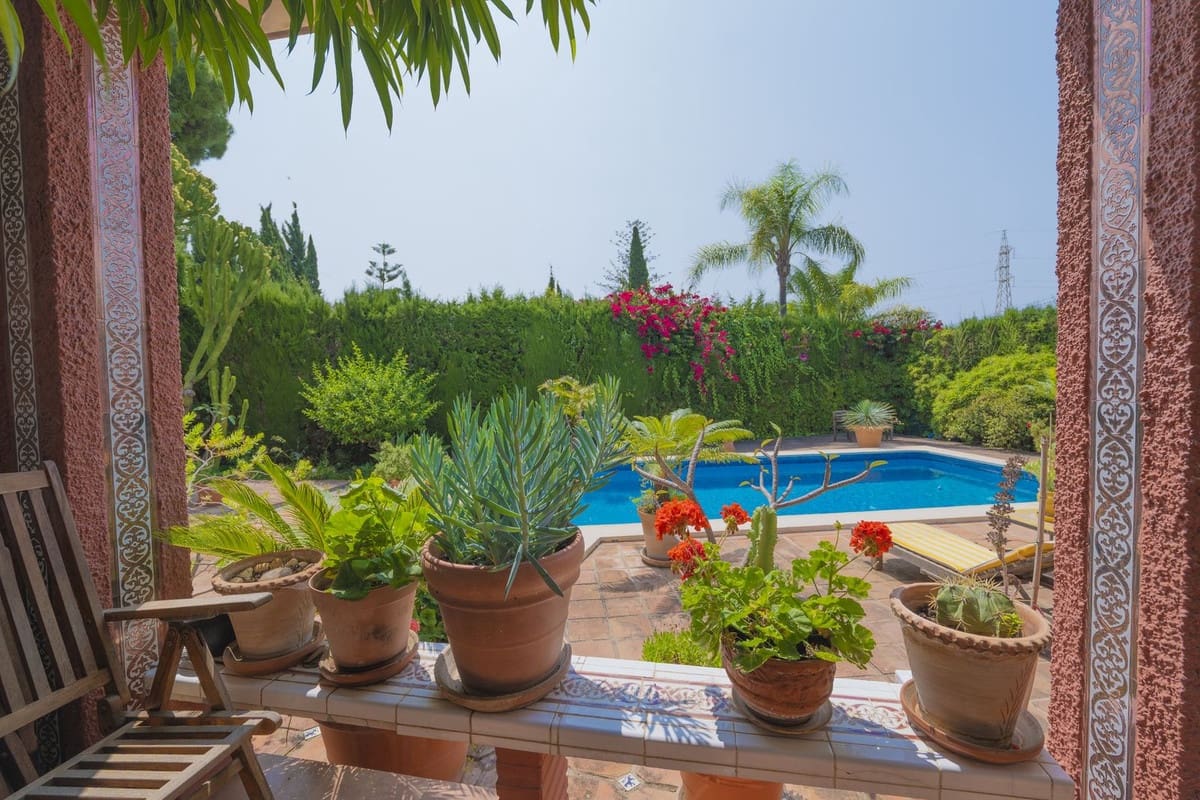 3 soveværelse Villa til salg i Marbella - € 1.125.000 (Ref: 9153494)