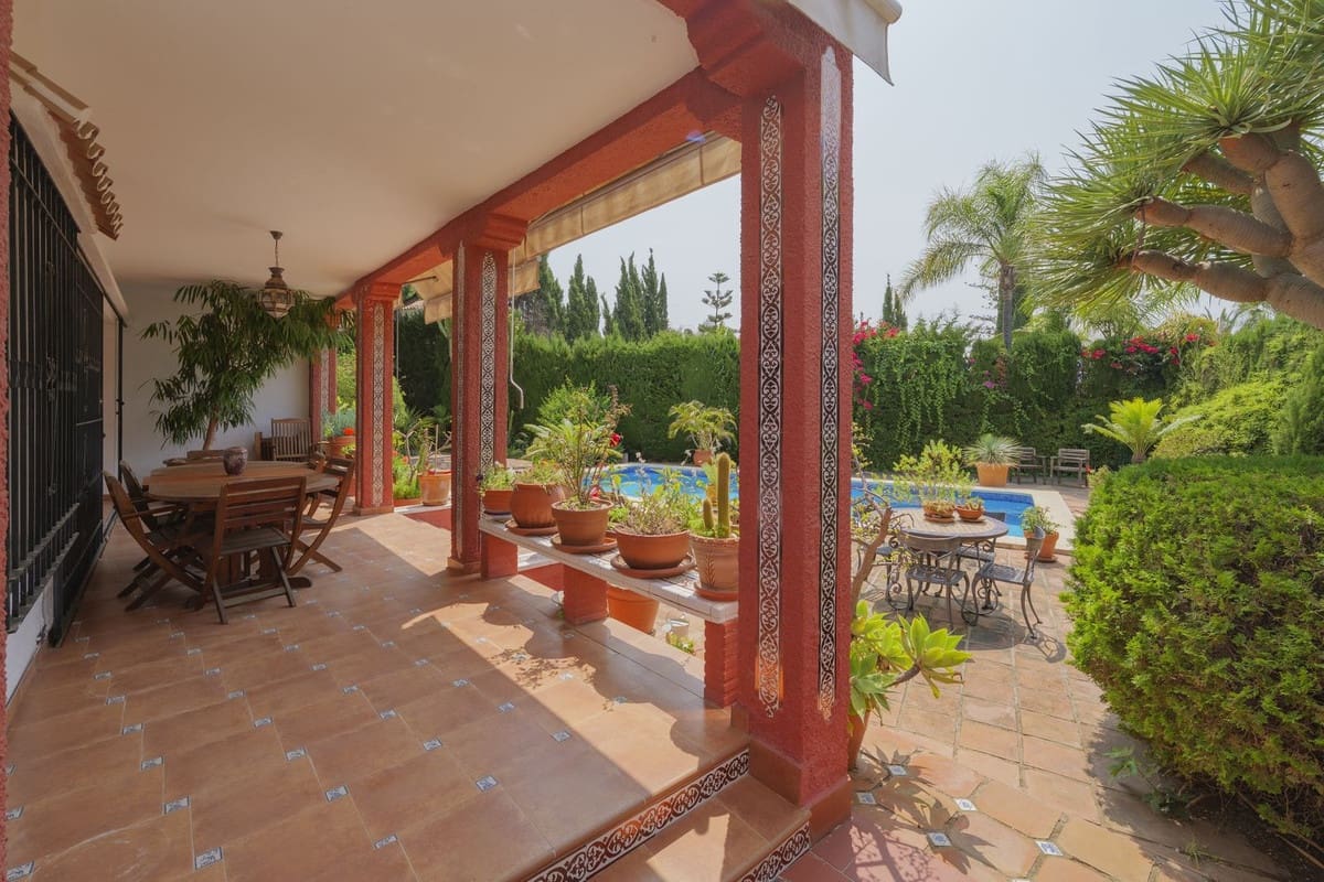 3 soveværelse Villa til salg i Marbella - € 1.125.000 (Ref: 9153494)