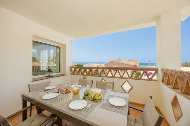 4 bedroom Villa for sale in Costabella, Marbella - € 1,195,000 (Ref: 9153498)