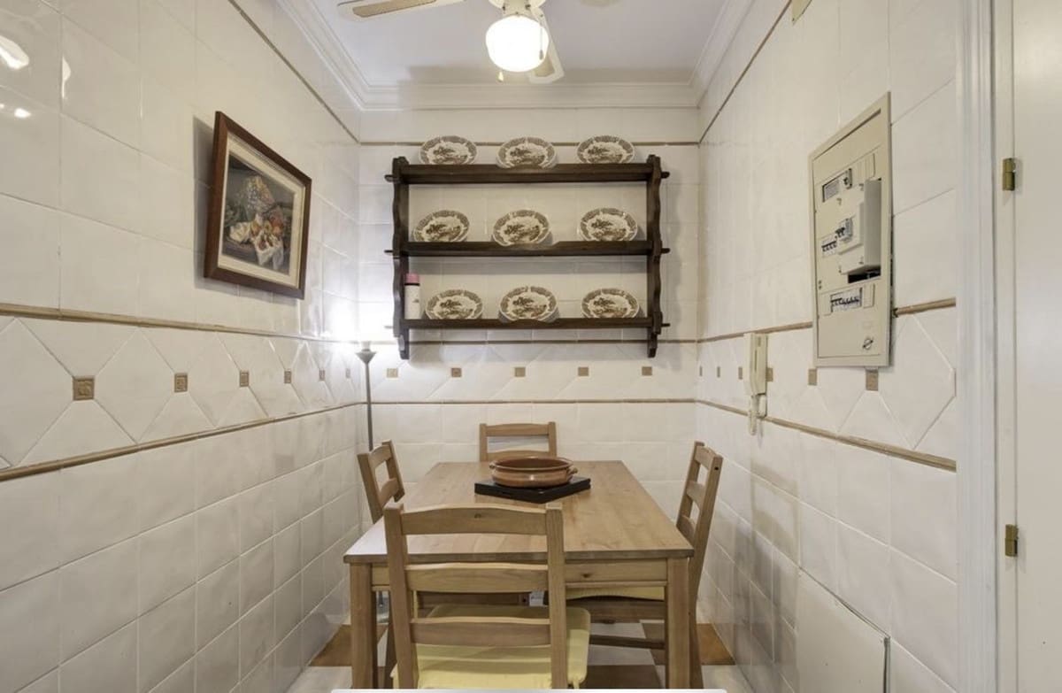 3 sypialnia Willa na sprzedaż w El Rosario z garażem - 1 050 000 € (Ref: 9153505)