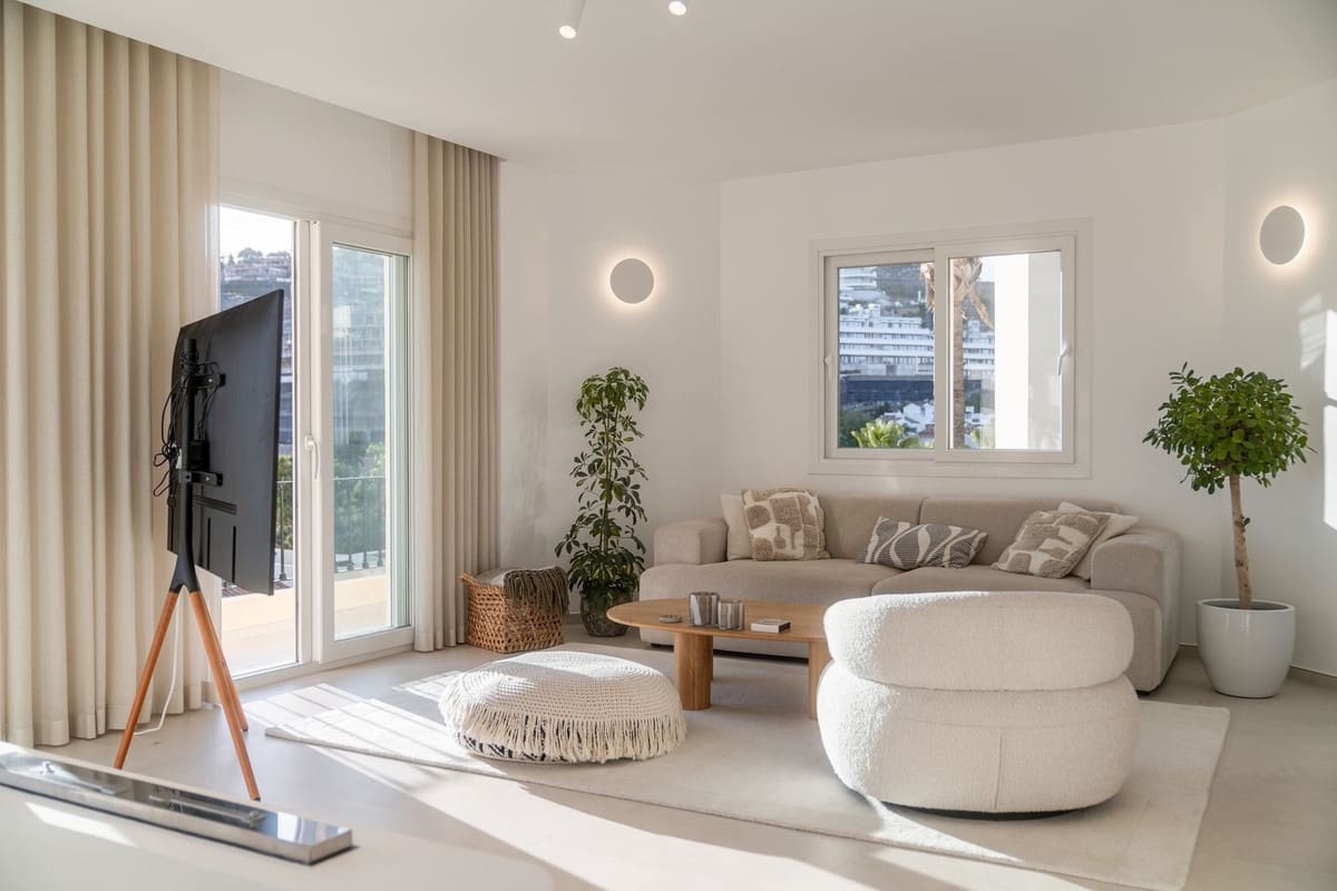 3 bedroom Apartment for sale in La Quinta - € 1,150,000 (Ref: 9153507)