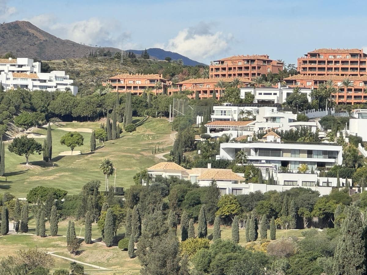 3 soveværelse Lejlighed til salg i Los Flamingos - € 1.150.000 (Ref: 9153508)