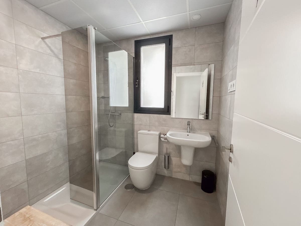 4 sypialnia Apartament na sprzedaż w Marbella - 1 095 000 € (Ref: 9153509)