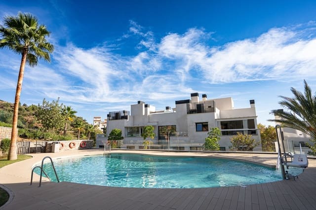 4 sovrum Lägenhet till salu i Marbella - 1 095 000 € (Ref: 9153509)