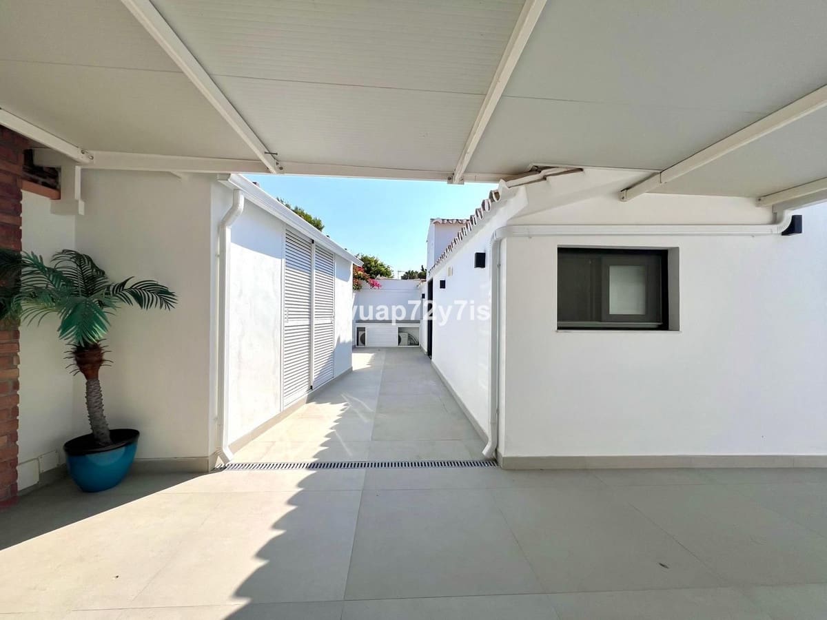 2 slaapkamer Villa te koop in Atalaya-Isdabe - € 998.000 (Ref: 9153512)