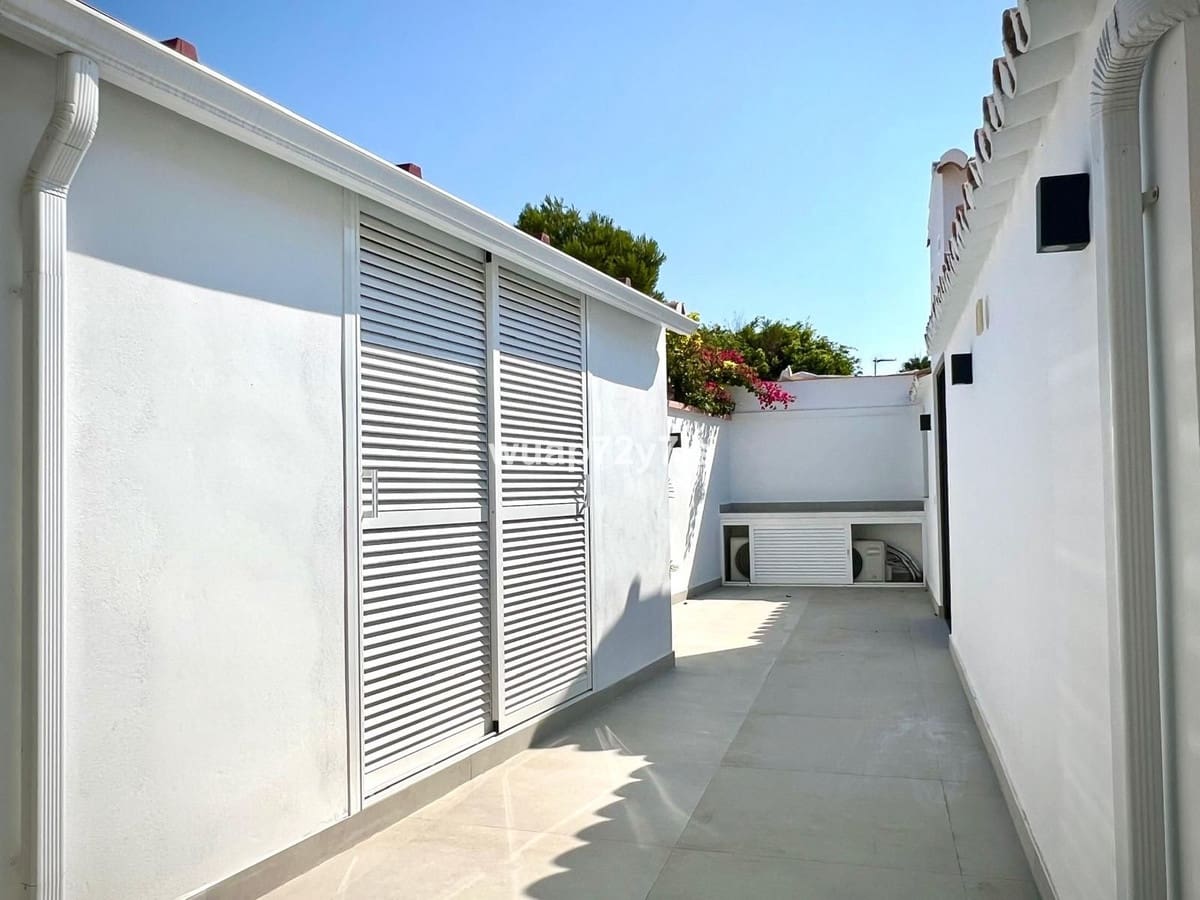 2 slaapkamer Villa te koop in Atalaya-Isdabe - € 998.000 (Ref: 9153512)