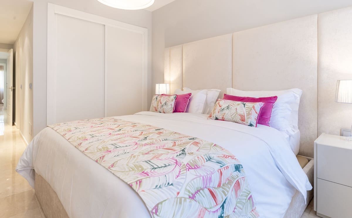 3 bedroom Apartment for sale in Atalaya-Isdabe - € 950,000 (Ref: 9153514)