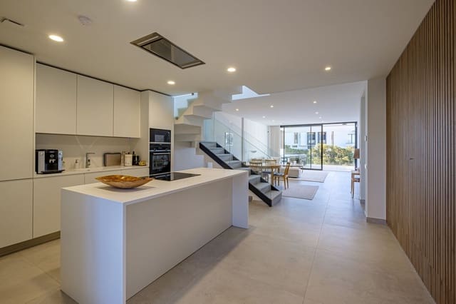 2 soverom Leilighet til salgs i Cabopino, Marbella - € 995 000 (Ref: 9153515)