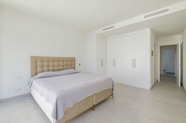 2 soverom Leilighet til salgs i Cabopino, Marbella - € 995 000 (Ref: 9153515)