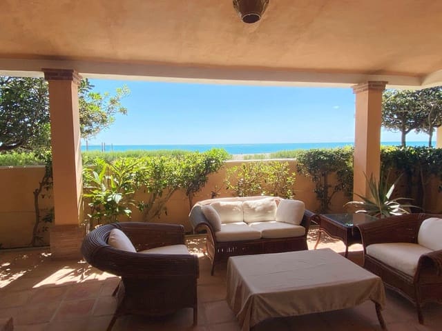 4 soveværelse Byhus til salg i Bahia de Casares, Casares - € 880.000 (Ref: 9153521)