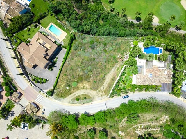 Tomt till salu i Los Arqueros, Benahavís - 1 100 000 € (Ref: 9158308)