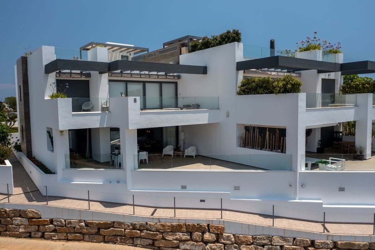 3 soverom Leilighet til salgs i Cabopino - € 995 000 (Ref: 9158311)