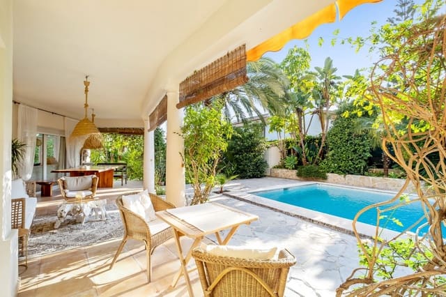 2 sypialnia Willa na sprzedaż w La Reserva, Marbella - 1 250 000 € (Ref: 9158413)