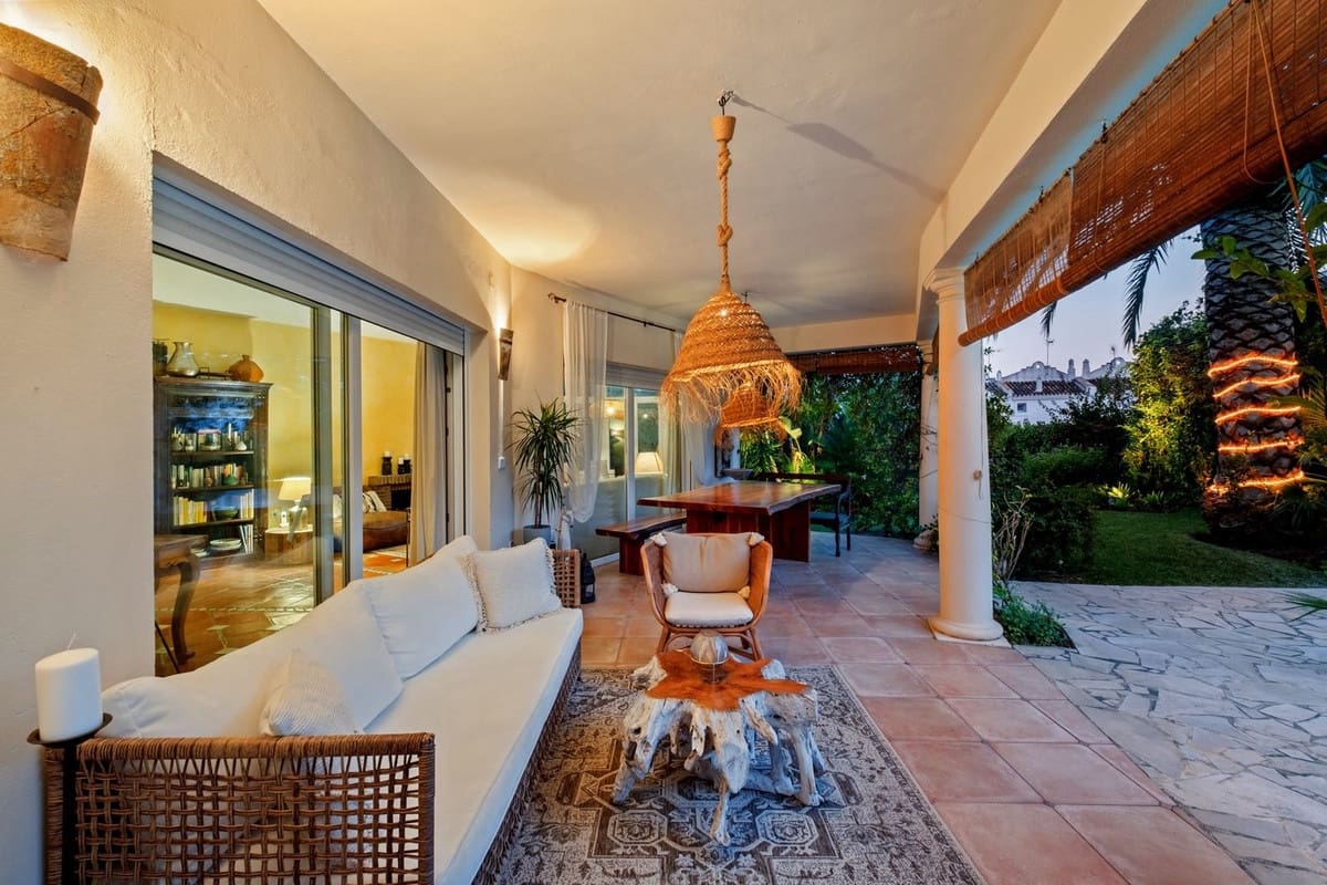 2 soveværelse Villa til salg i La Reserva - € 1.250.000 (Ref: 9158413)