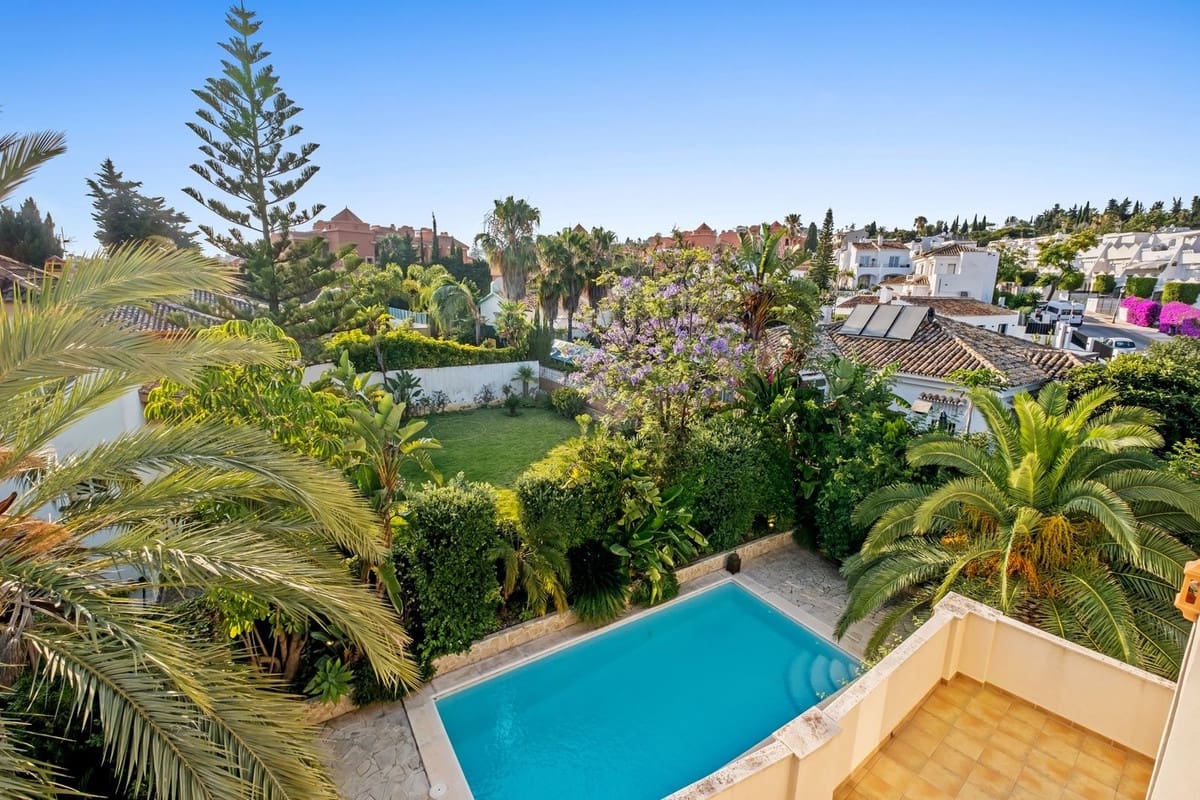 2 soveværelse Villa til salg i La Reserva - € 1.250.000 (Ref: 9158413)