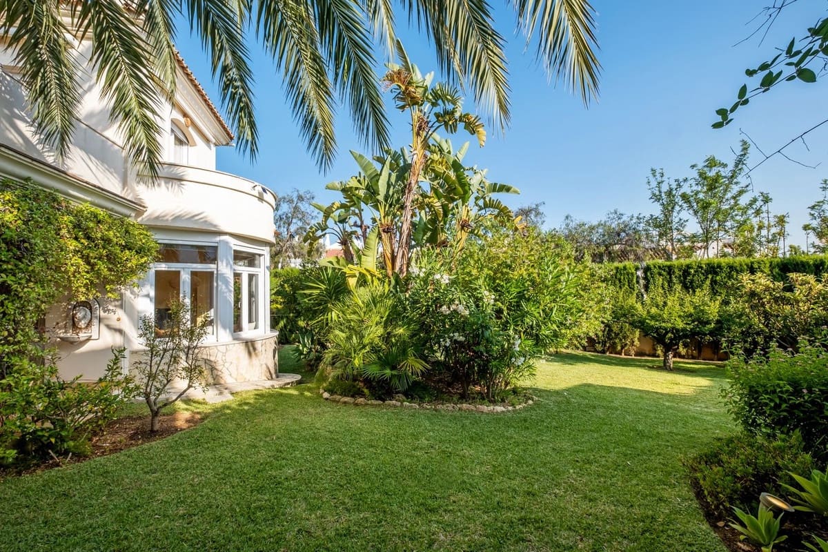 2 soveværelse Villa til salg i La Reserva - € 1.250.000 (Ref: 9158413)