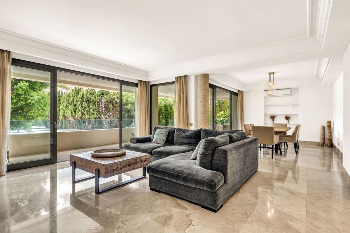 3 camera da letto Appartamento in vendita in Los Monteros - 1.195.000 € (Rif: 9158414)