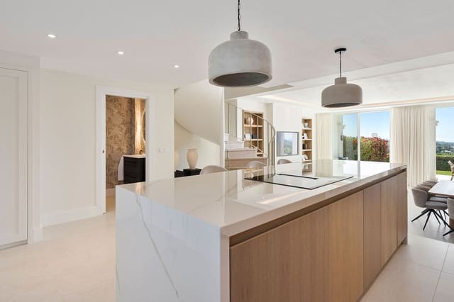 4 soveværelse Byhus til salg i La Quinta, Benahavís - € 1.875.000 (Ref: 9158739)