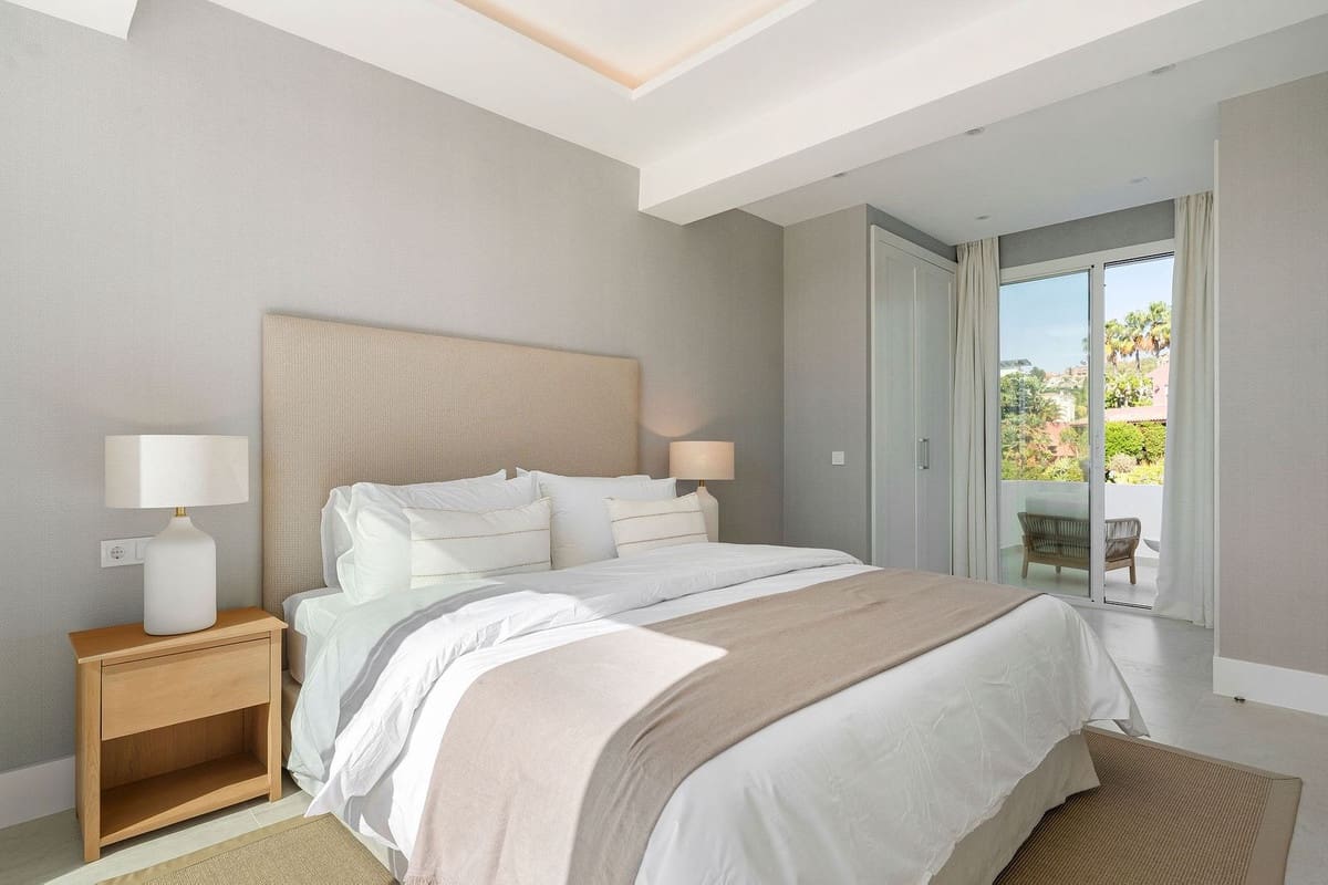 Casa de 4 habitaciones en La Quinta en venta - 1.875.000 € (Ref: 9158739)