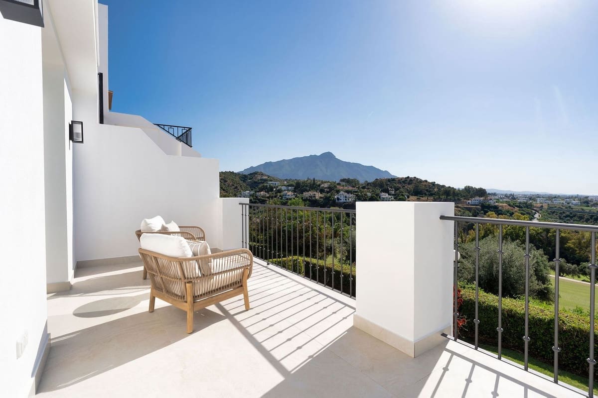 Casa de 4 habitaciones en La Quinta en venta - 1.875.000 € (Ref: 9158739)