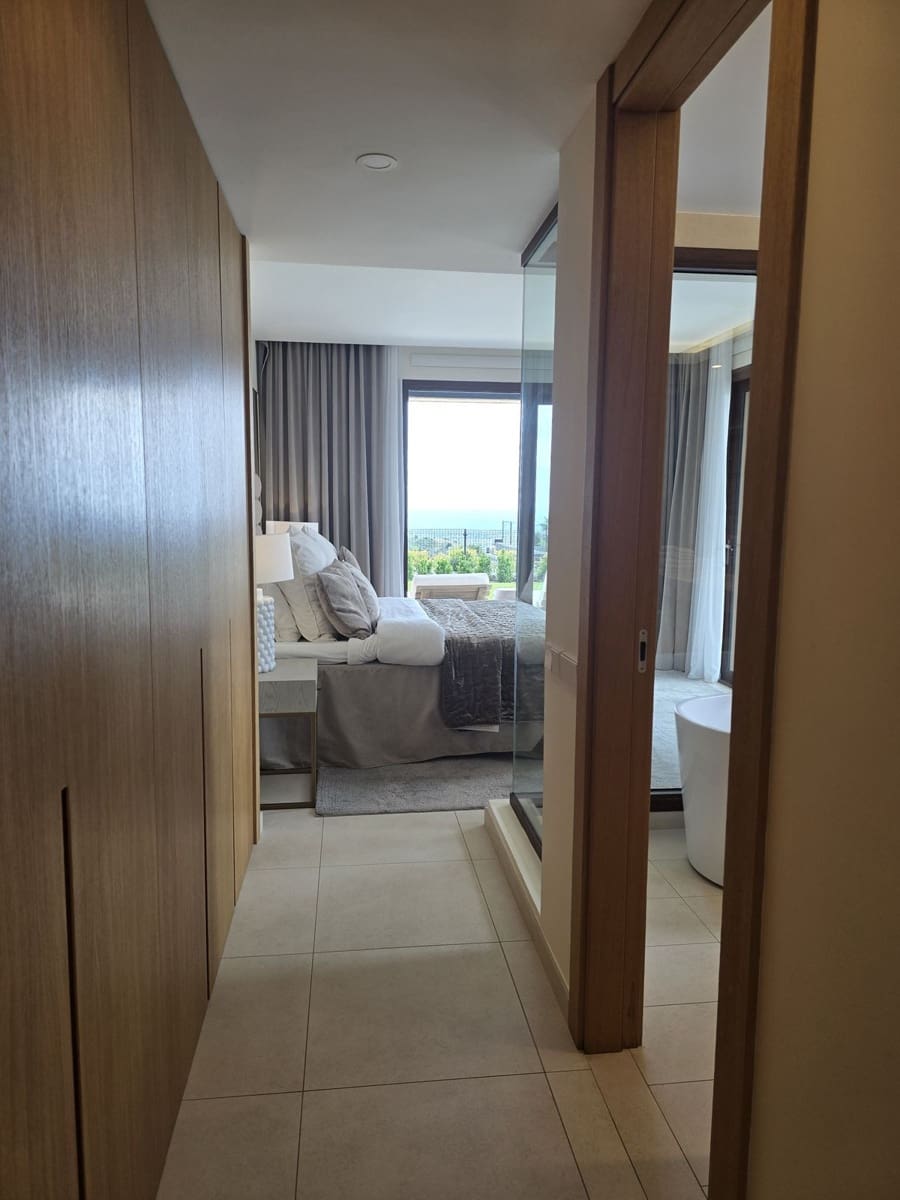 3 makuuhuone Huoneisto myytävänä paikassa Benahavis - 1 299 000 € (Ref: 9158743)