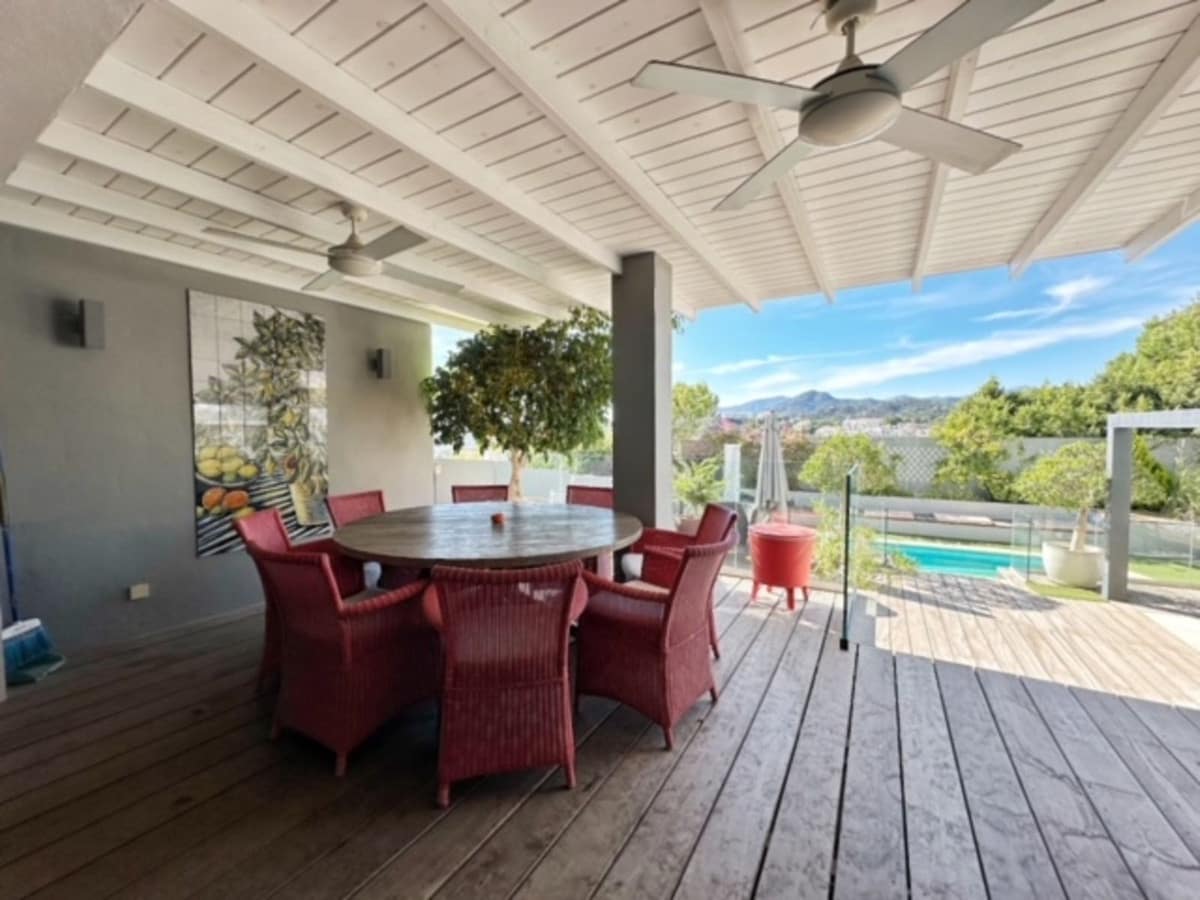 5 soverom Hus til salgs i La Heredia med garasje - € 1 095 000 (Ref: 9158744)