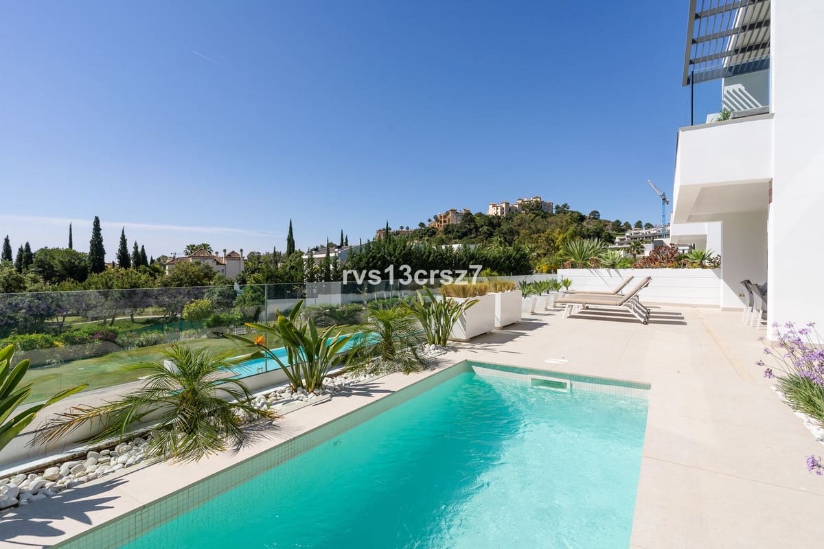 2 sypialnia Apartament na sprzedaż w Benahavis z garażem - 995 000 € (Ref: 9158745)