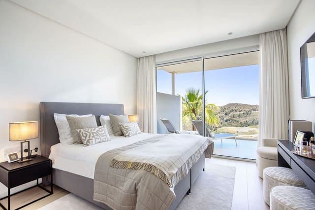 Apartamento de 3 habitaciones en Benahavís en venta con garaje - 945.000 € (Ref: 9158747)