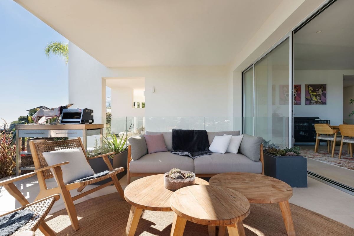 3 quarto Apartamento para venda em Benahavis - 925 000 € (Ref: 9158748)