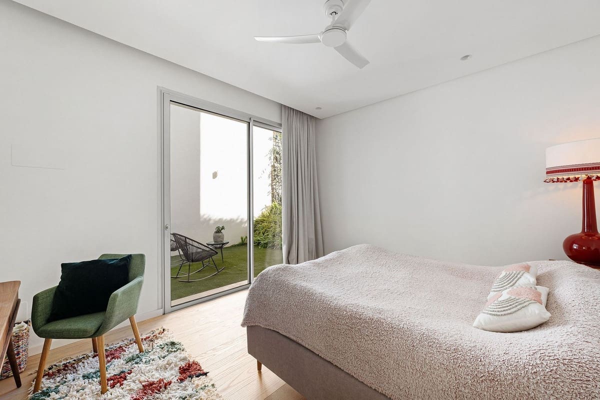 3 bedroom Apartment for sale in Benahavis - € 925,000 (Ref: 9158748)