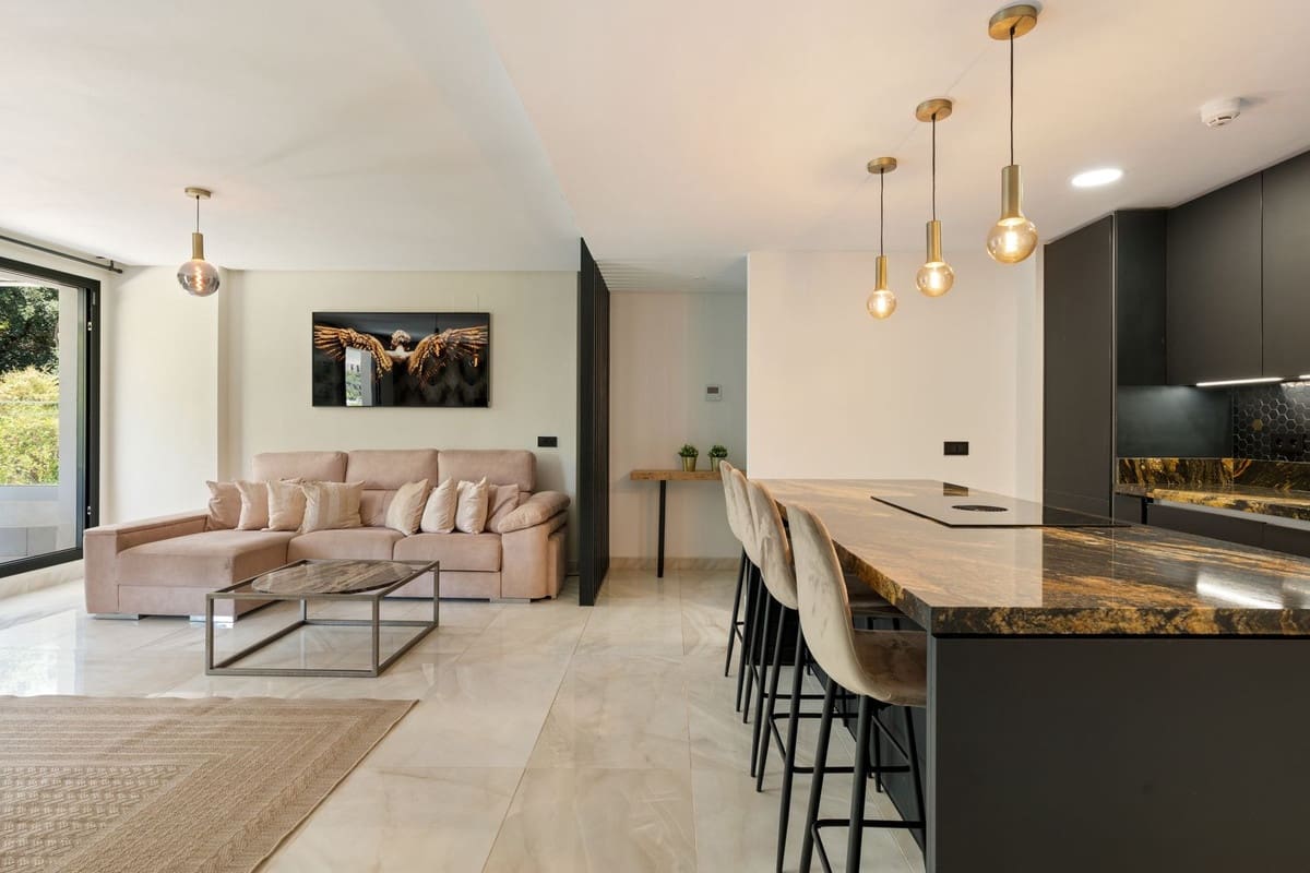 3 makuuhuone Huoneisto myytävänä paikassa Benahavis mukana 
autotalli - 790 000 € (Ref: 9158757)